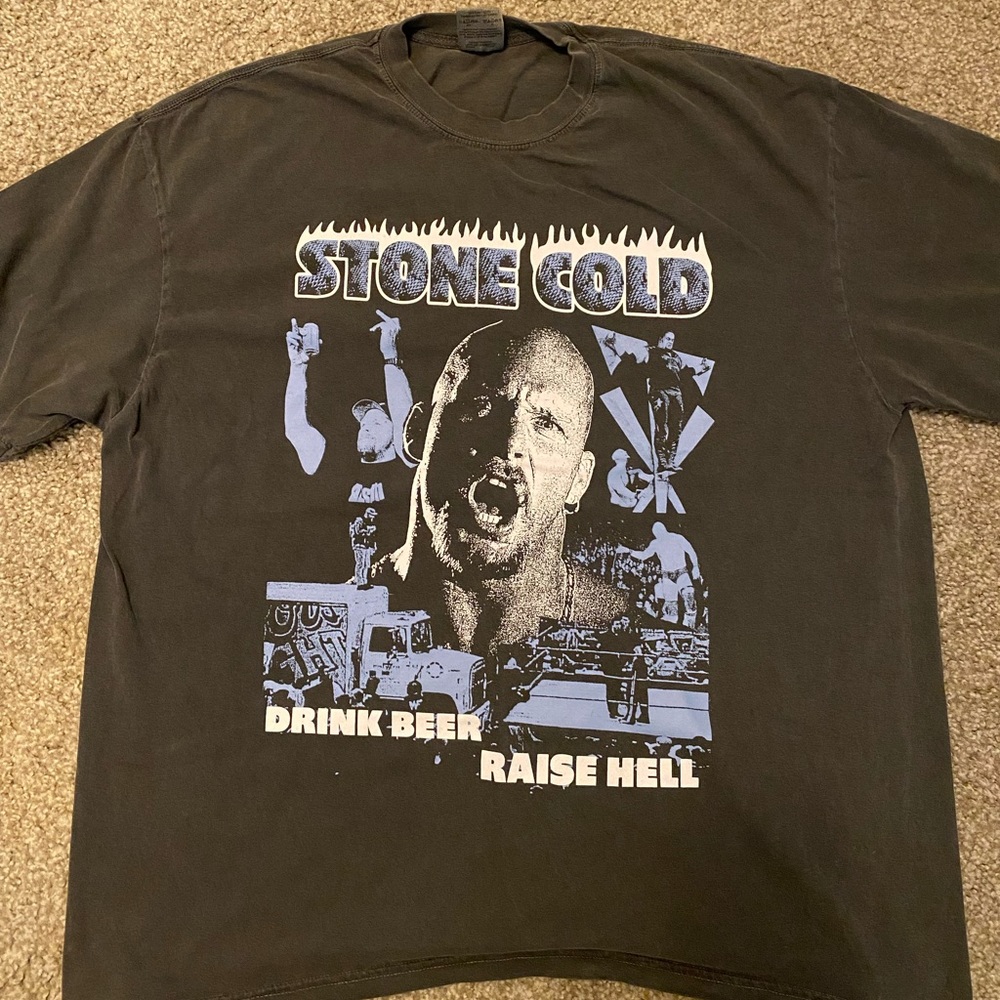 Vintage style stone cold Steve Austin T-shirt on comfort colors XXL barely worn